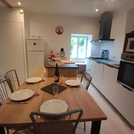 Le Moulin En Baie Du Mont St Michel *