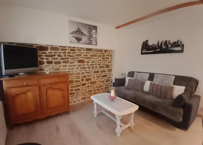 Le Moulin En Baie Du Mont St Michel *